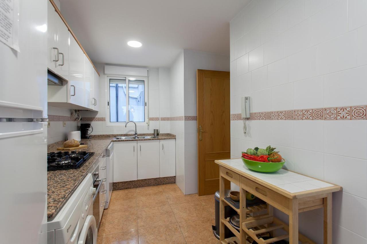 Apartment Near The Marina, バレンシア エクステリア 写真