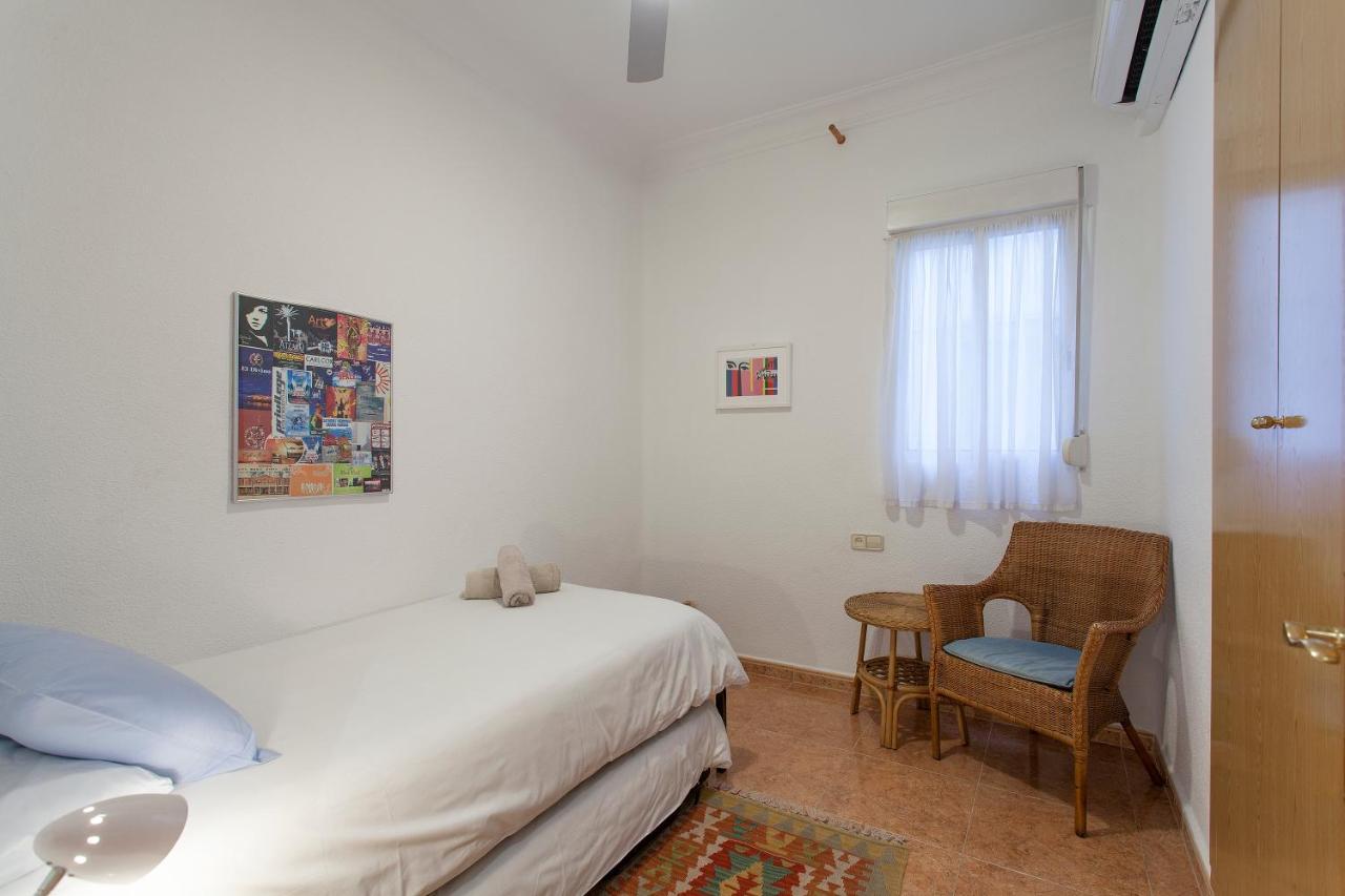Apartment Near The Marina, バレンシア エクステリア 写真